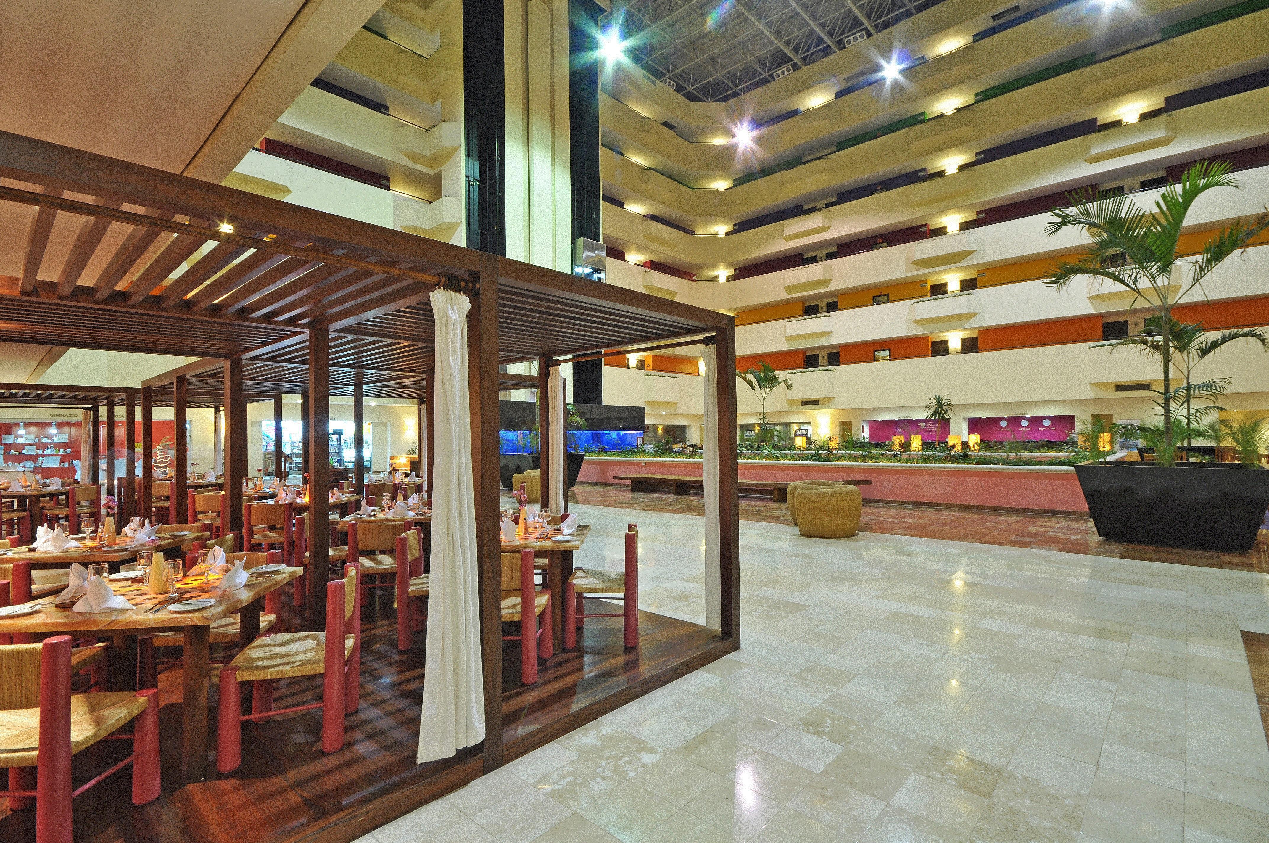Galeria Plaza Veracruz Restaurant photo